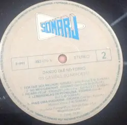LabelB